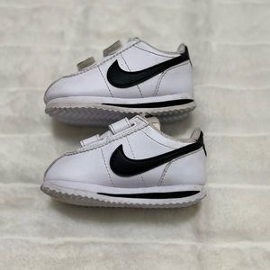 Baby Nike Cortez Basics